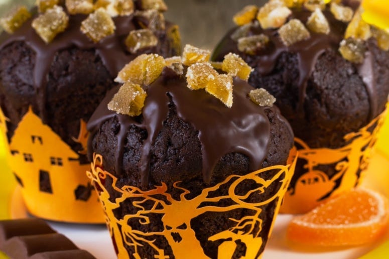 Halloween vegan candy 775x516