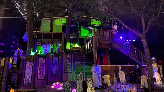 Halloween Grinches steal décor from Oakland Hills home