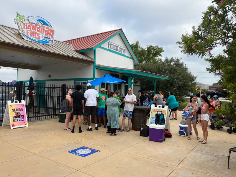 Hawaiian Falls