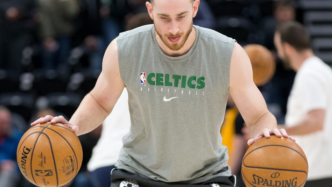 Knicks reportedly have interest in Gordon Hayward