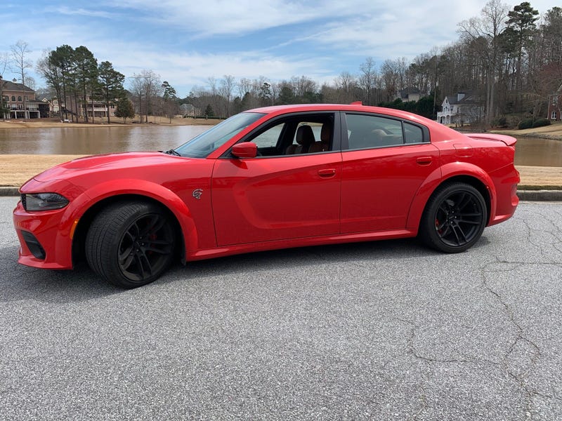Dodge Charger SRT Hellcat Widebody
