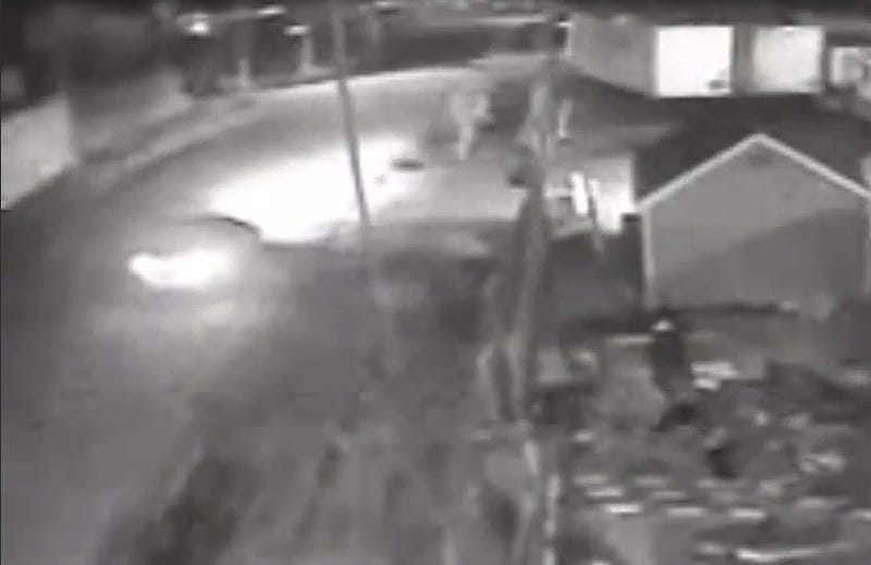 Hit-and-run in the intersection of Linsdale and Military