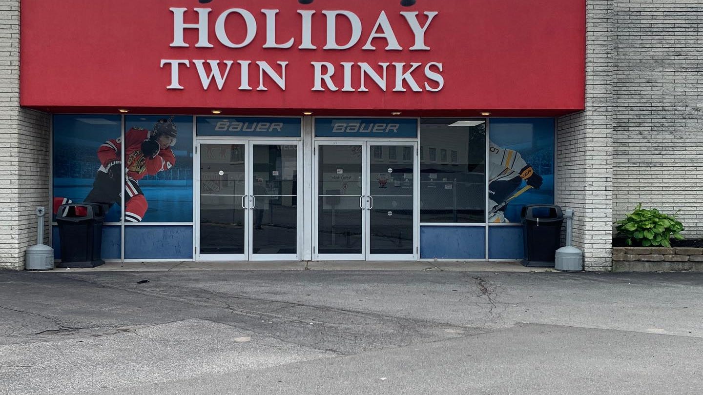 Holiday Twin Rinks evacuated following carbon monoxide leak
