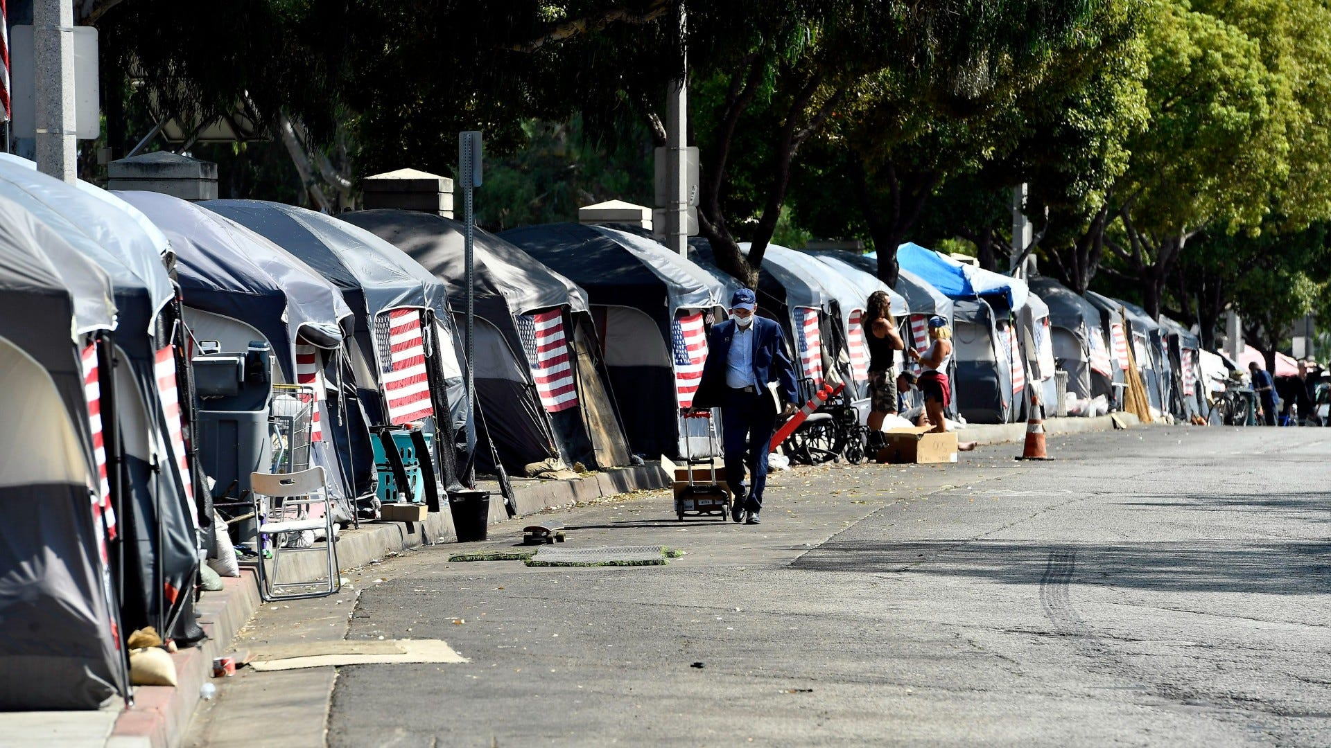 VA announces new goals to end veteran homelessness