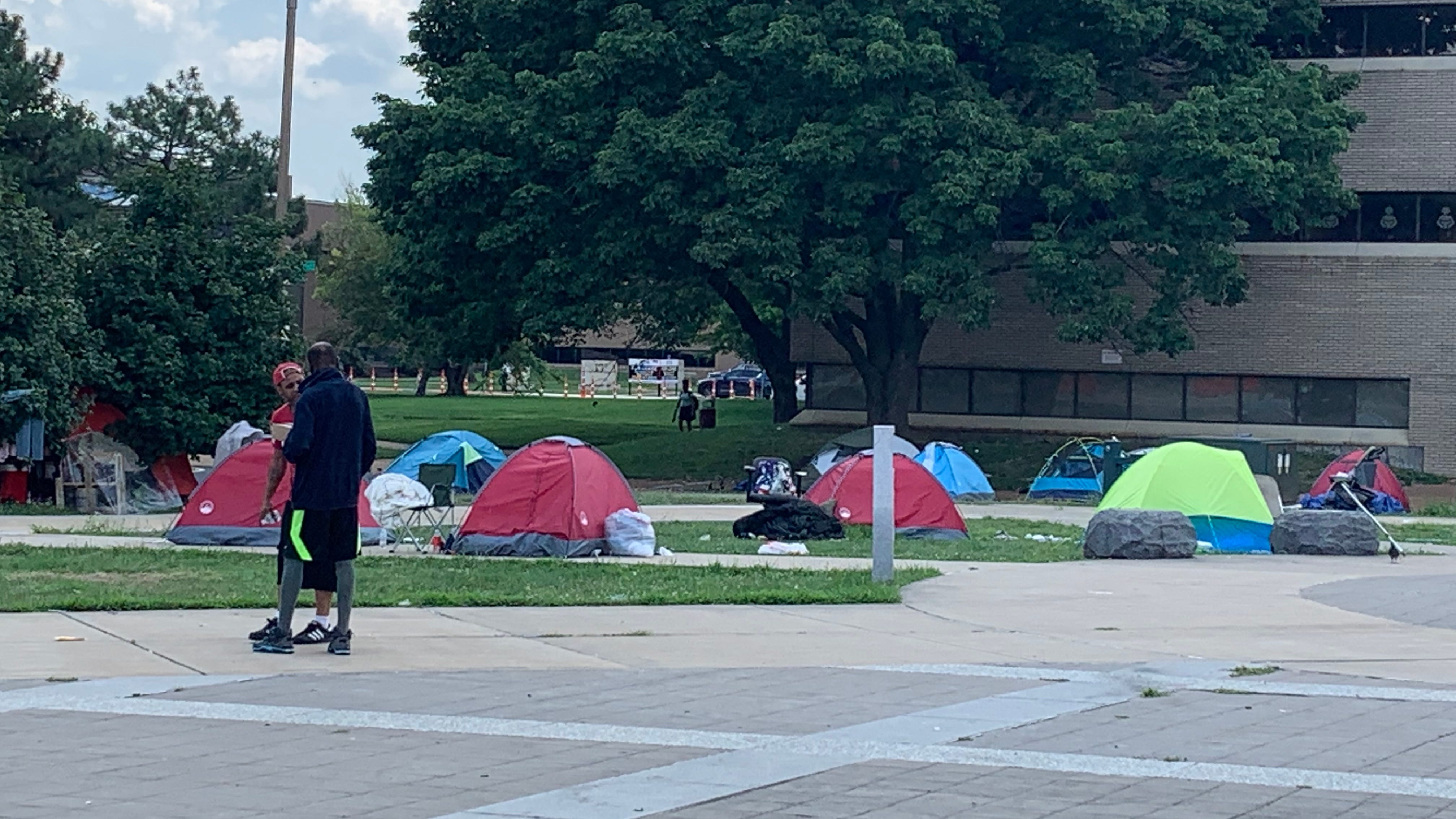 St. Louis hopes to relocate new homeless encampment before Square moves in