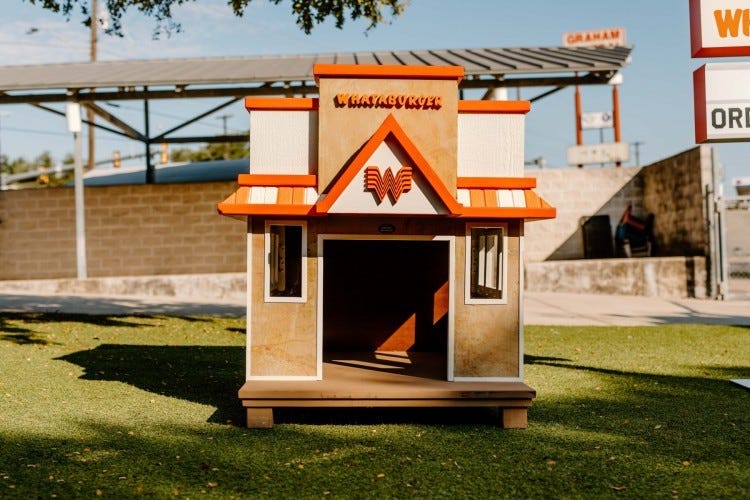 Front of Whataburger dog house