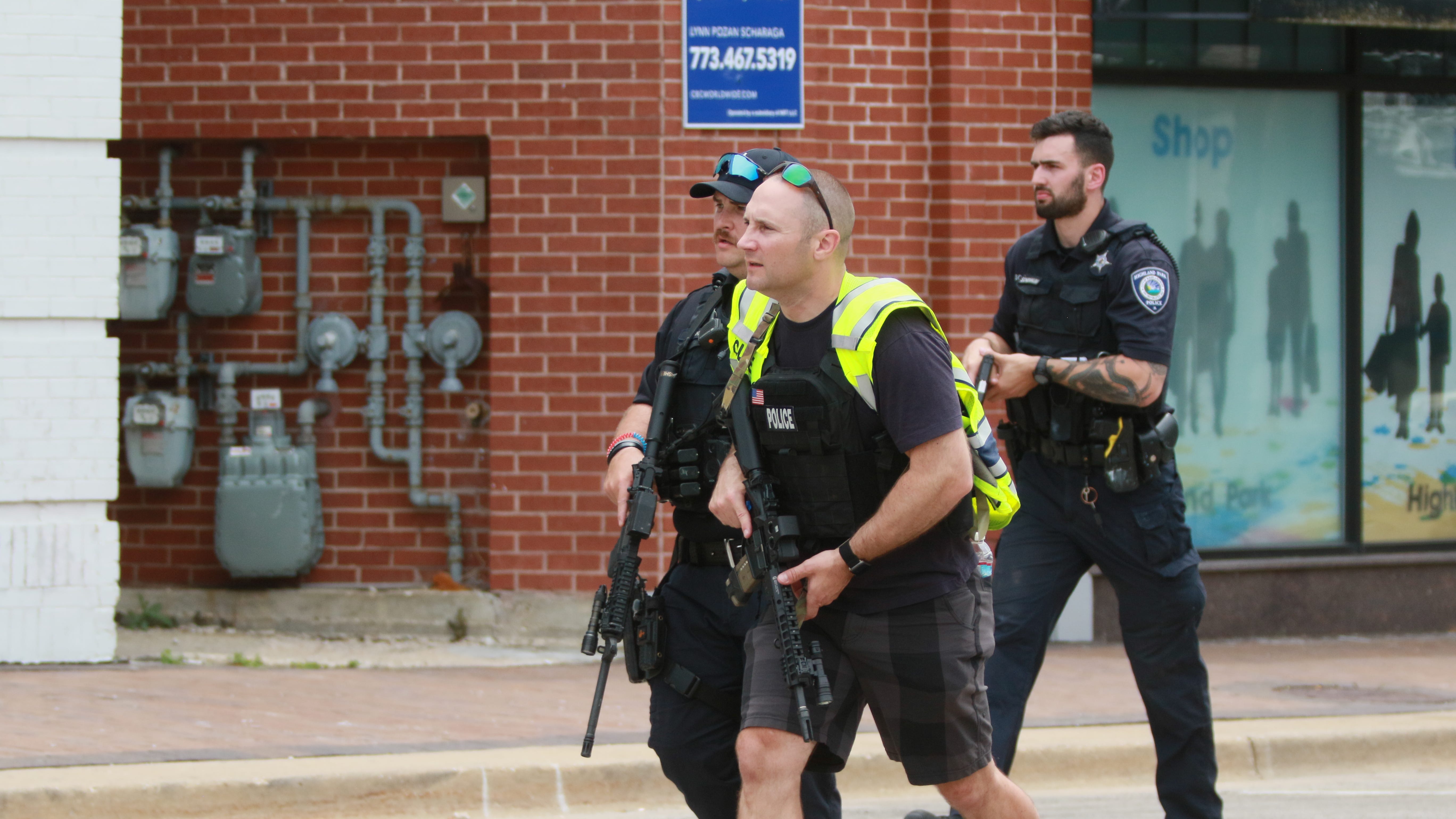 Prosecutors say Robert Crimo III confessed to shooting Highland park parade-goers, judge denies bail