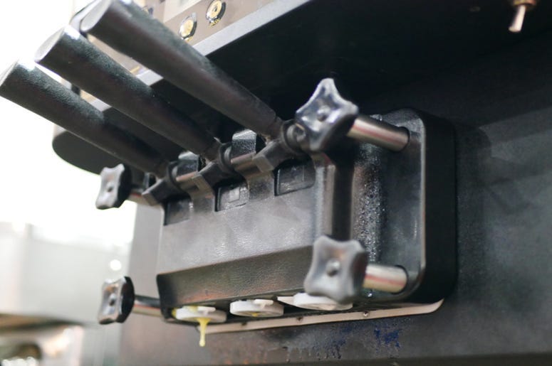 Ice_Cream_Machine
