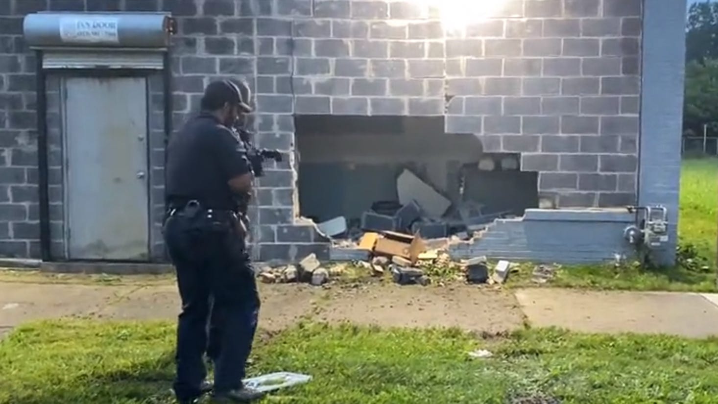 DPD investigating smash-and-grab at a marijuana grow operation on Detroit's eastside [VIDEO]