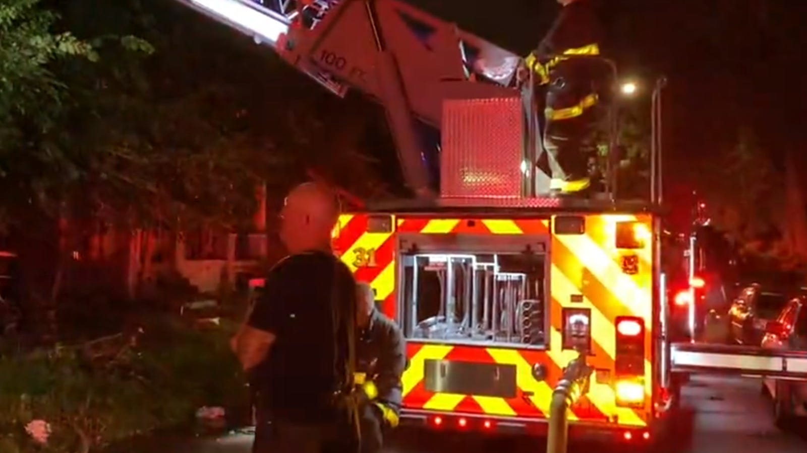 Daughter saves sleeping father after returning to find their Detroit home, 2 others engulfed in flames