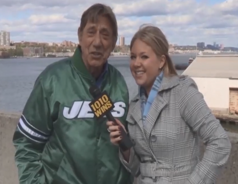 Joe Namath speaks with 1010 WINS