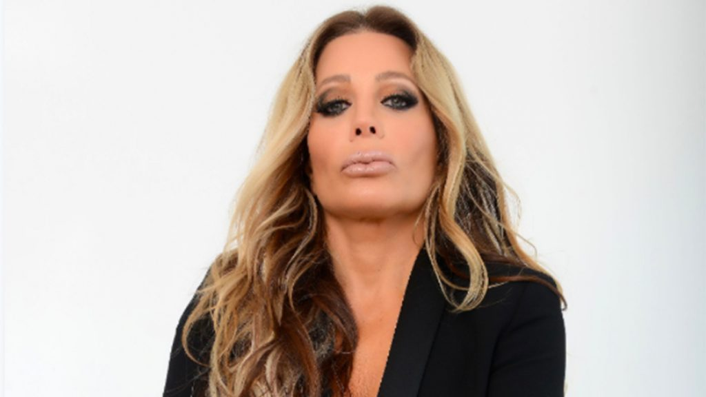 WIN TICKETS TO SEE TAYLOR DAYNE