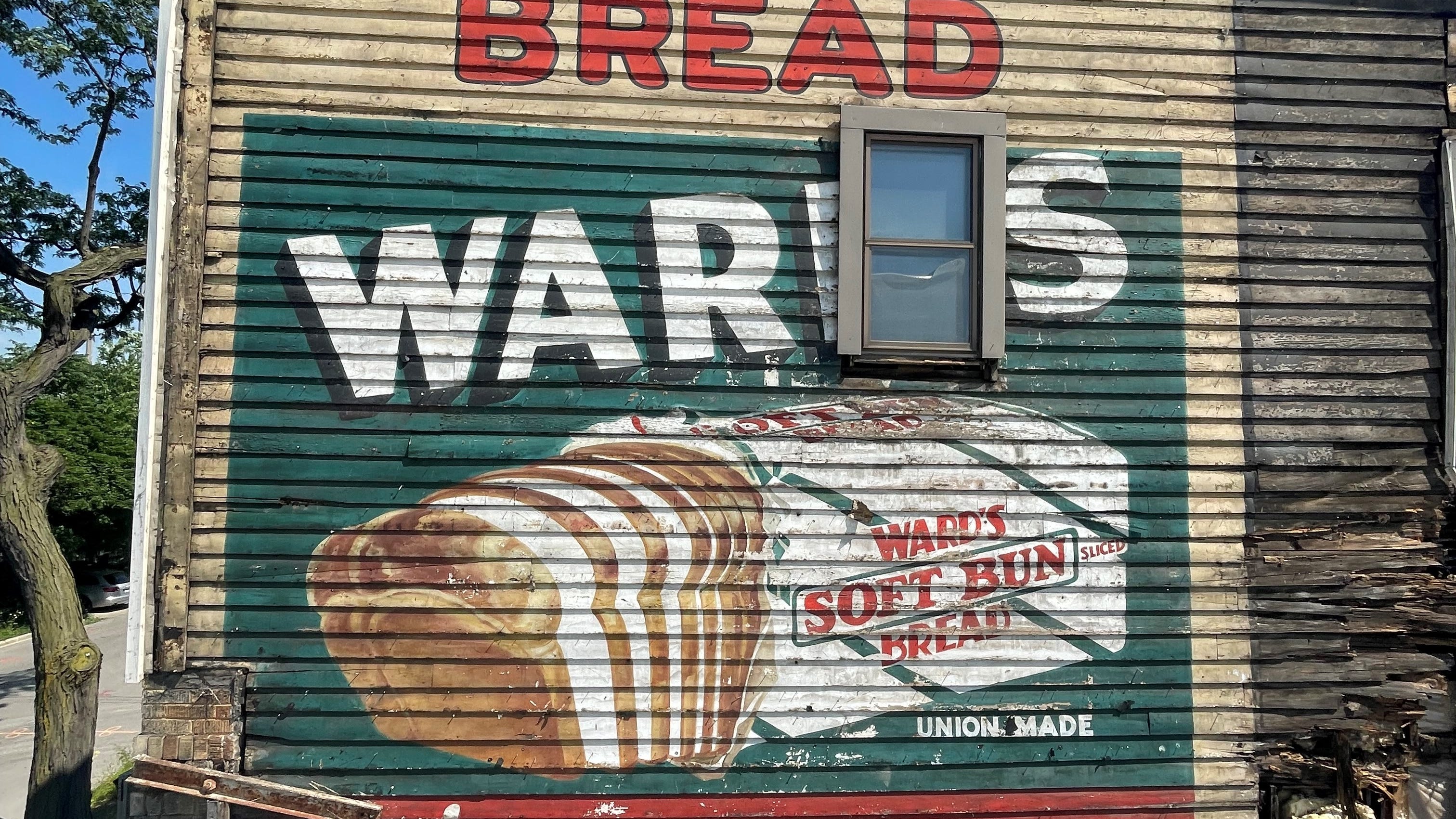 Chicago sign painters have until Aug. 22 to save nearly 100-year-old advertisements