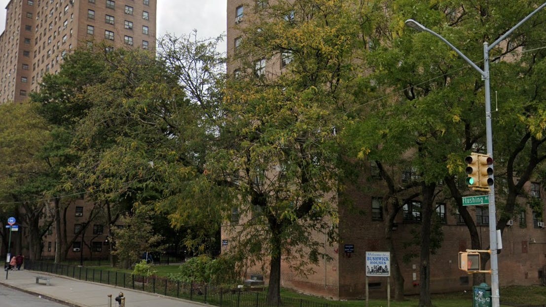 2 NYPD officers punished for walking away from Brooklyn shooting, turning off cameras: report