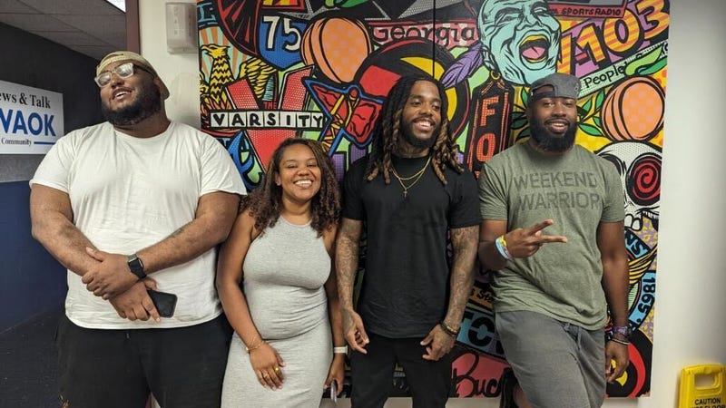 Voices in the streets 1380 WAOK interview Mr. Broken Legz