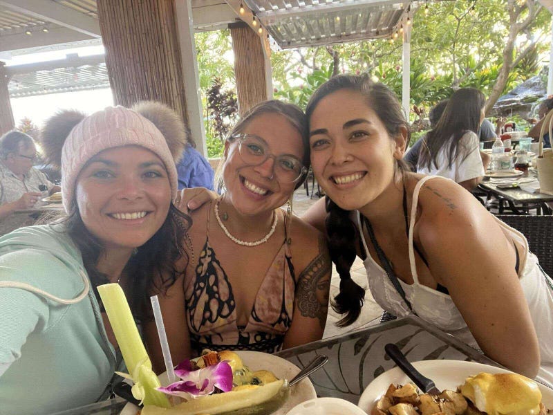 Hannah Kobayashi (far right)