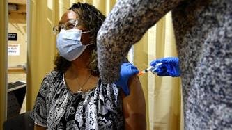 VA opens vaccines to all veterans, spouses and caregivers at all facilities