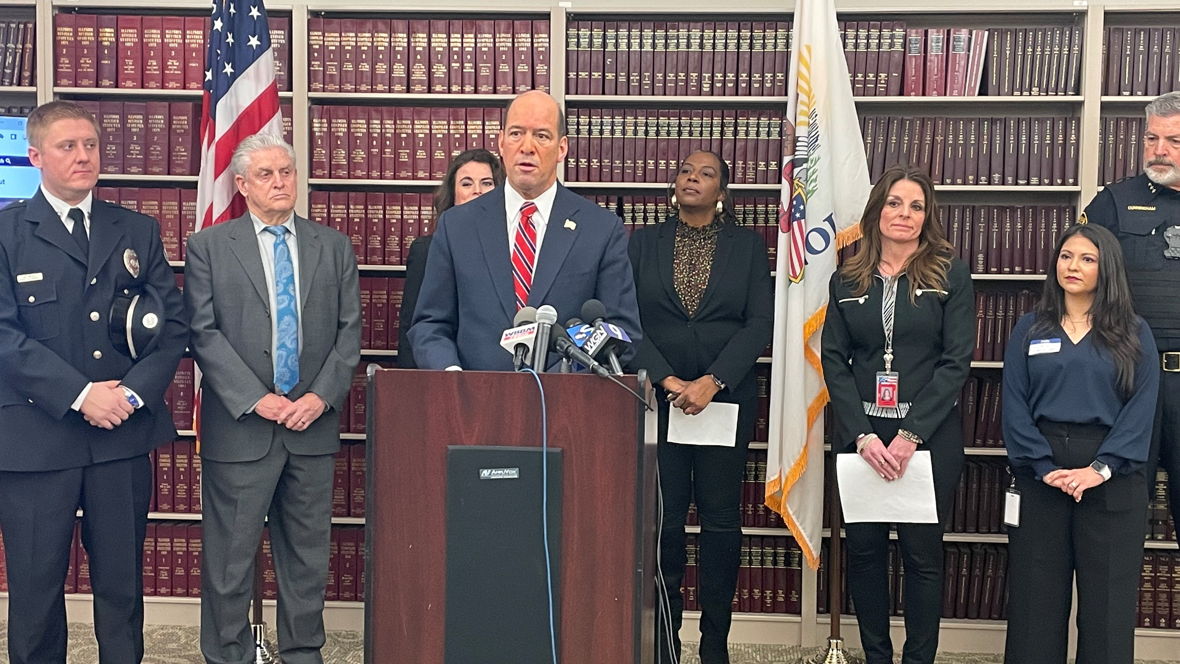 DuPage County launches tool to help domestic violence survivors without alerting abuser
