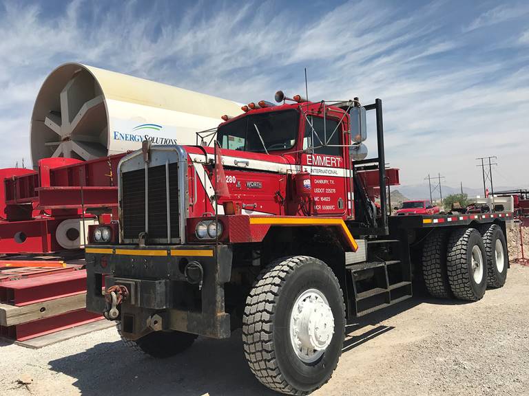 Trucks carrying 770 ton "super load" into Utah on 6-29
