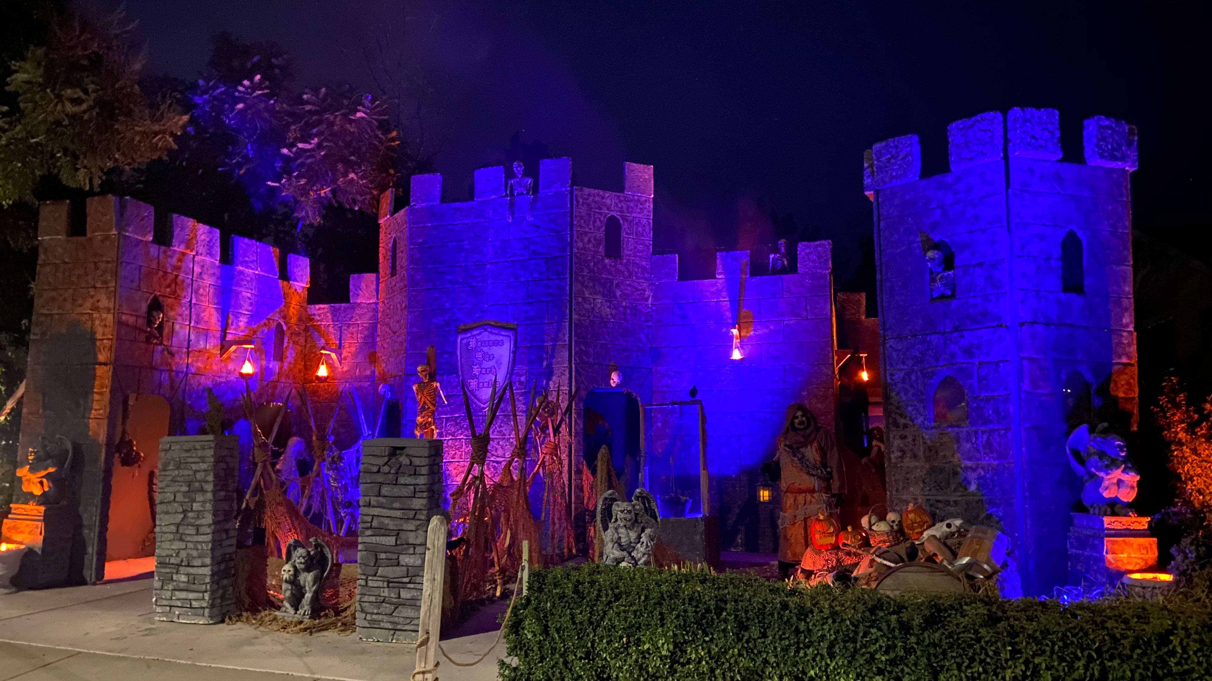 Santa Clarita family transforms home into spectacular haunted house for 50th Halloween