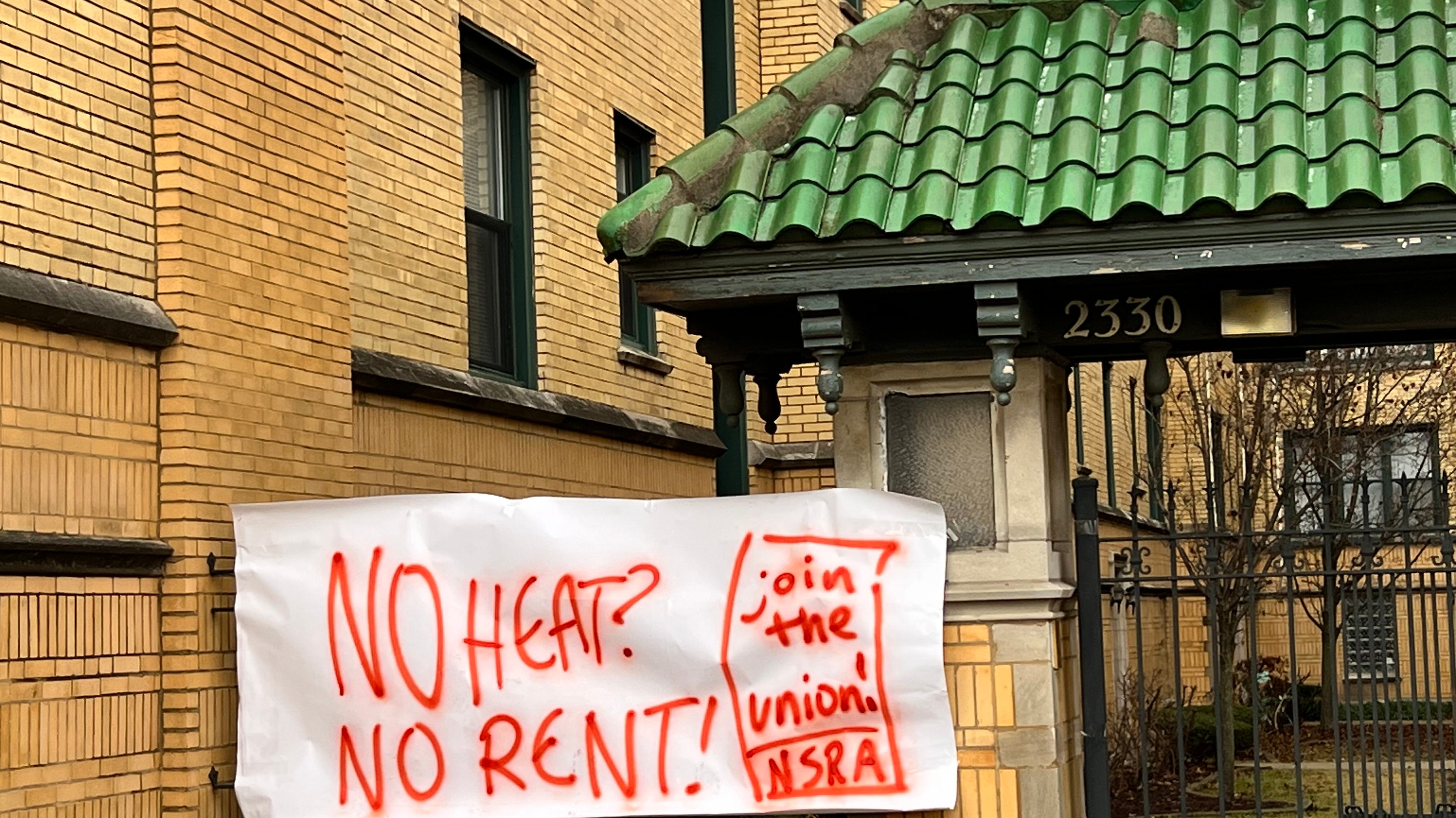 Residents at Logan Square apartment building protest over landlord allegedly violating city's heating standards