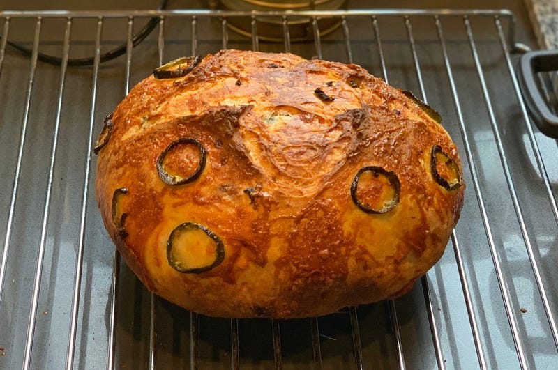 Recipe: Easy Cheese & Jalapeño Bread
