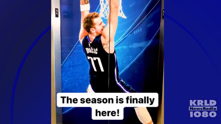 Love Field shows support for Mavs who were blown out on Opening Night