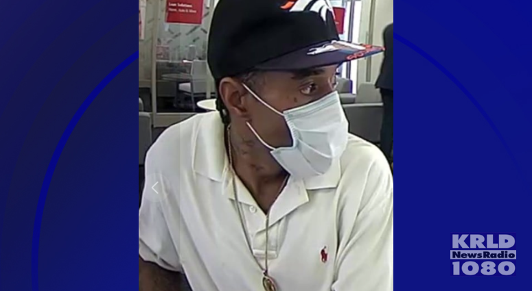 Arlington police looking for bank robbery suspect