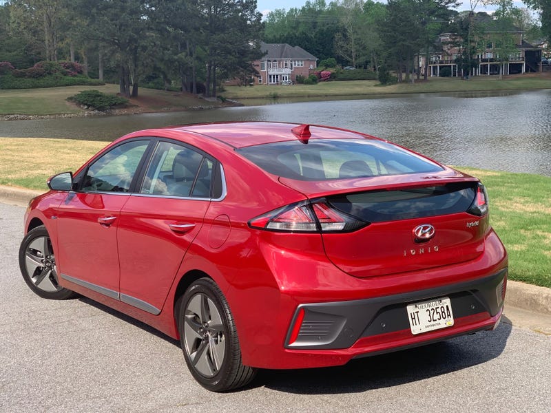 Hyundai IONIQ 