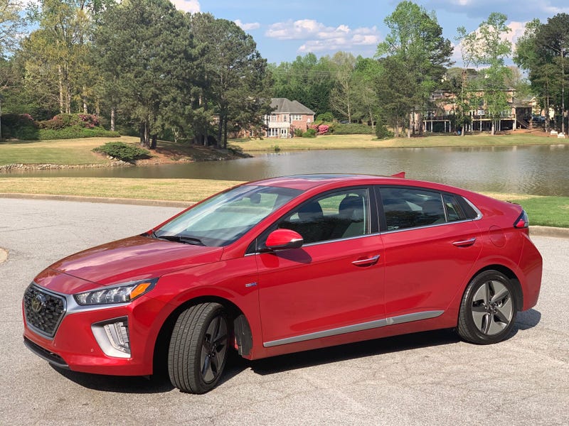 Hyundai IONIQ 