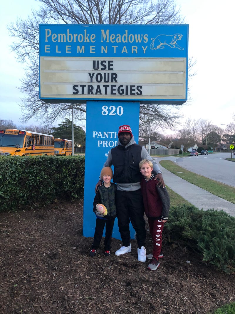 mike vick, football, kids