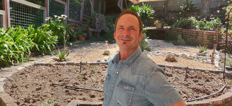 Forest Gander of Petaluma won a Pulitzer prize for poetry in 2019.