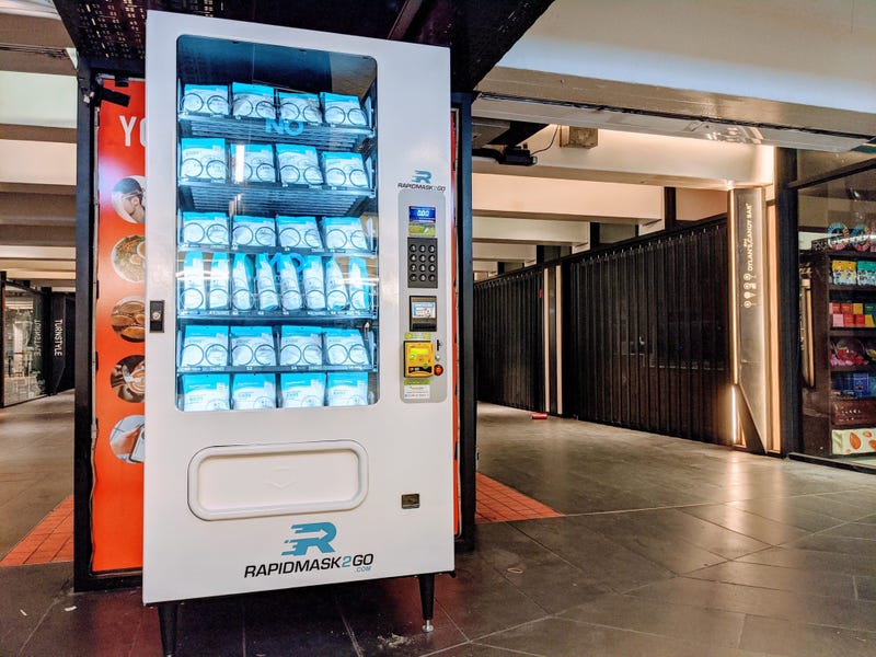 Face mask vending machine