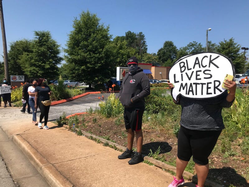Protesters Outside Tanner's Big Orange Before Zeller's Apology Press Conference - Emily Gill