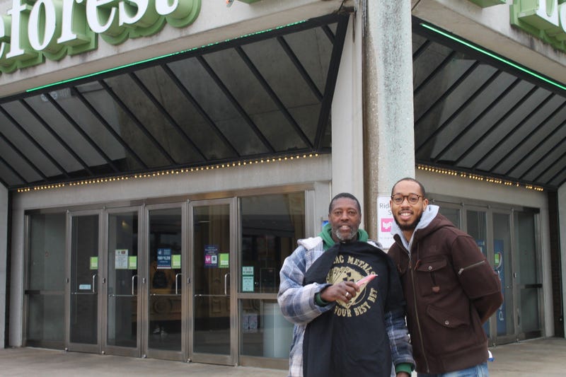 106.7 The Fan Street Team hit the streets looking for radio lovers!