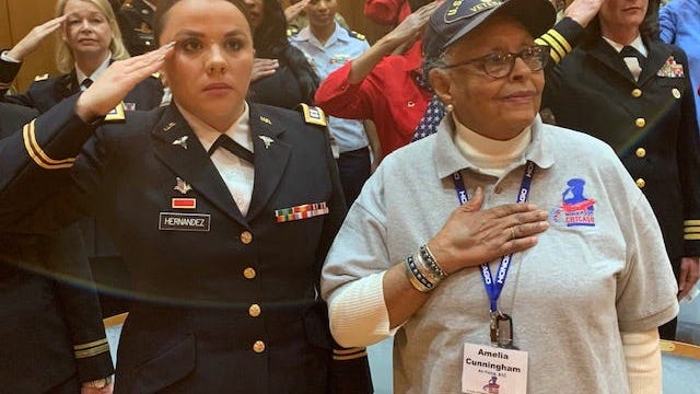 Illinois' First All-Women Honor Flight Takes Off In October