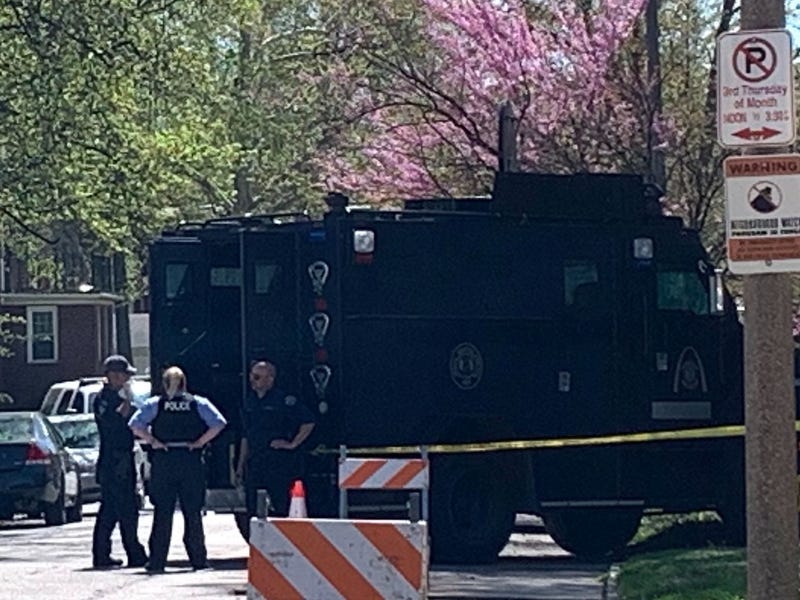 swat, St. Louis, police