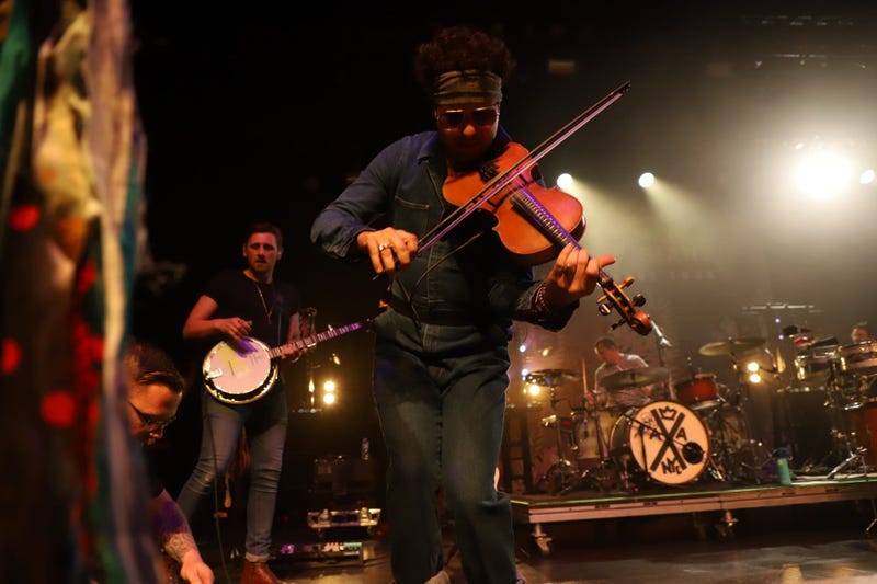 Magic Giant