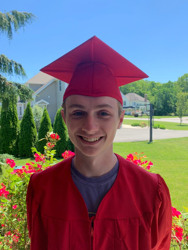Xander grad