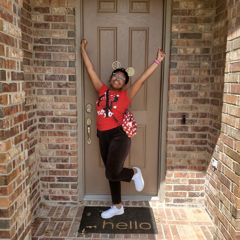 Texas Teen Pretend Trip During Quarantine