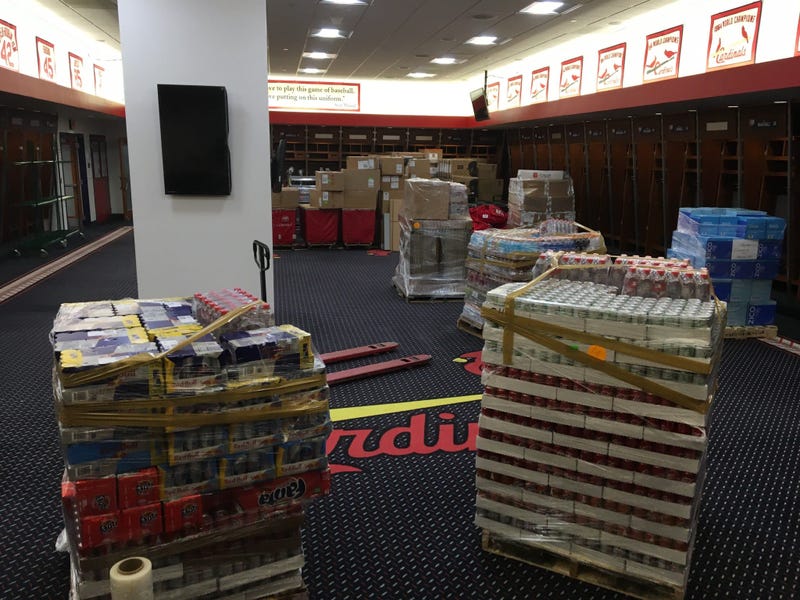 Cardinals moving day, trucks