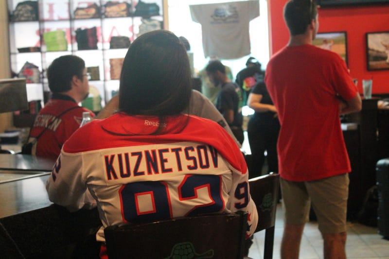 The 106.7 The Fan Street Team joins Grant & Danny as they broadcast live at The Greene Turtle during Game 1 of the Capitals vs. Lighting.