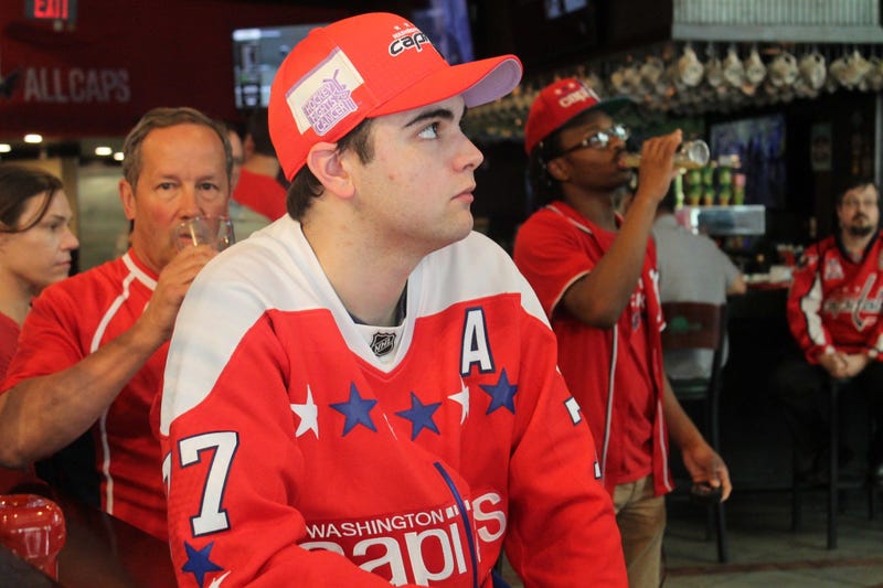 The 106.7 The Fan Street Team joins Grant & Danny as they broadcast live at The Greene Turtle during Game 1 of the Capitals vs. Lighting.