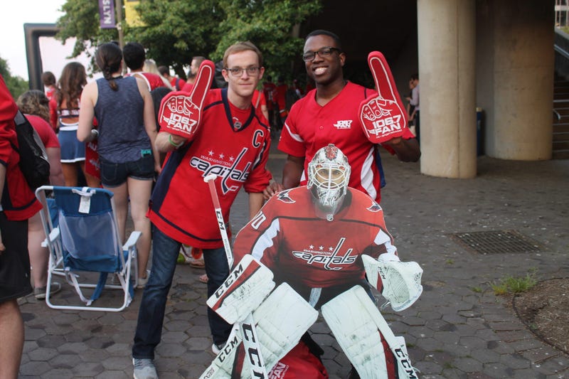 106.7 the Fan joins Capitals fans at Gateway Park to watch as the Caps take on the Lightning.