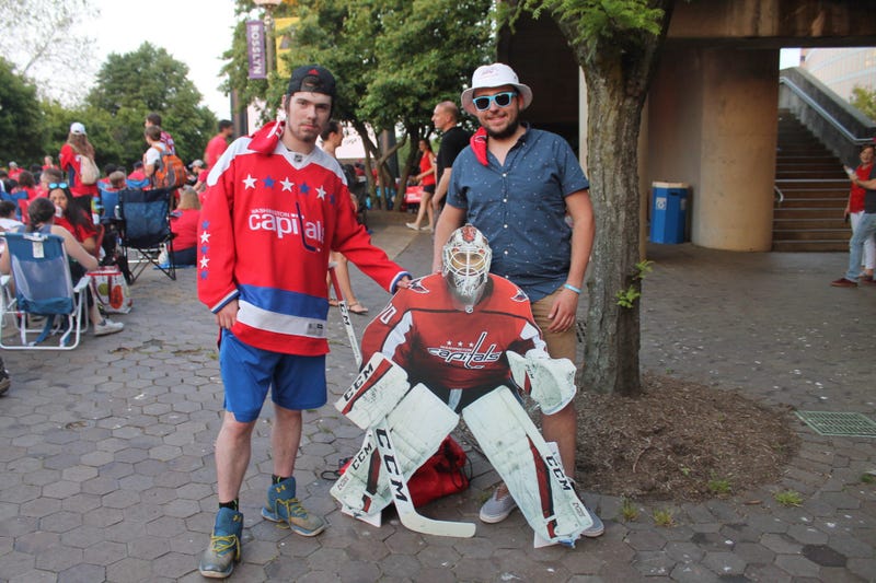 106.7 the Fan joins Capitals fans at Gateway Park to watch as the Caps take on the Lightning.