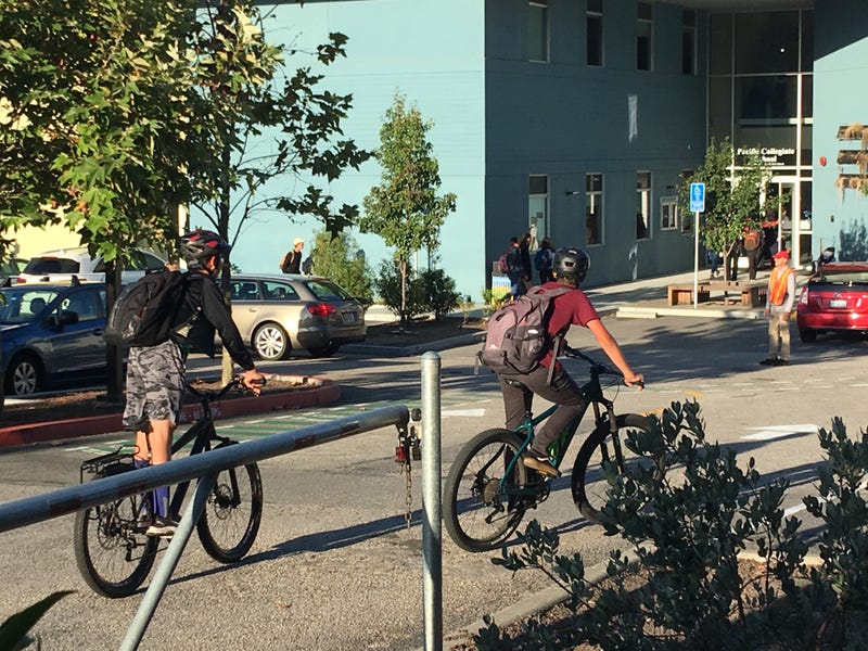 Students arrive at Pacific Collegiate School in Santa Cruz on Sept. 3, 2019 after two classmates were among the victims who died in a boat fire off the Santa Barbara coast.