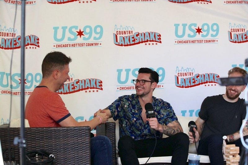 Seaforth talk to Kasper backstage at LakeShake by Kristy Vicari Photography