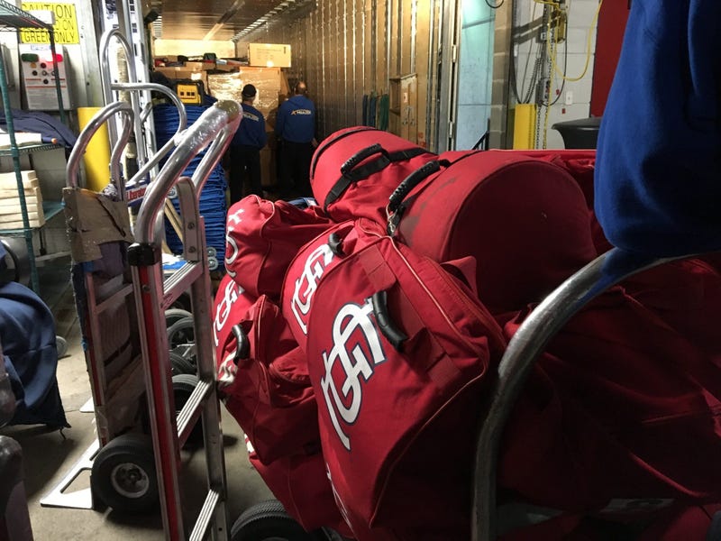 Cardinals moving day, trucks