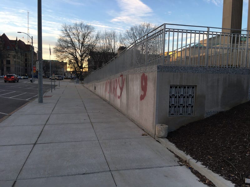soldiers memorial vandalized 