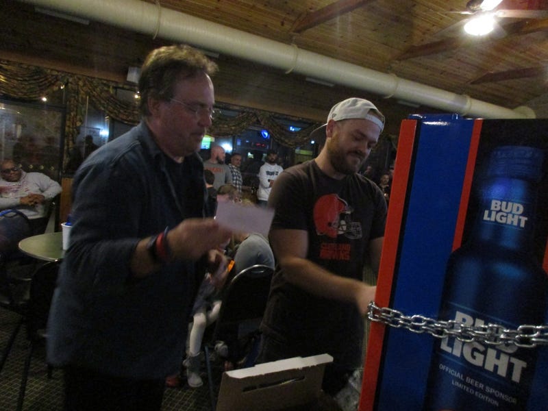 Victory Fridge giveaway 12-27